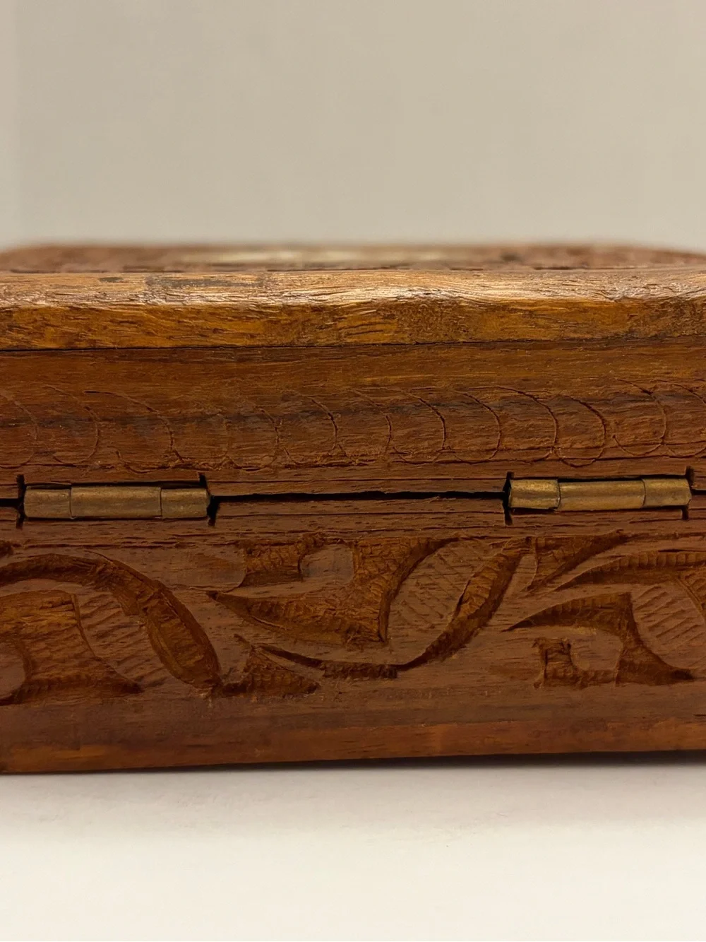 Vintage Indian Rosewood Keepsake Box w/ Original Artisan Label 1970s